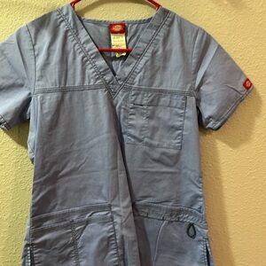 Dickies ceilBlue V-Neck Scrub Top